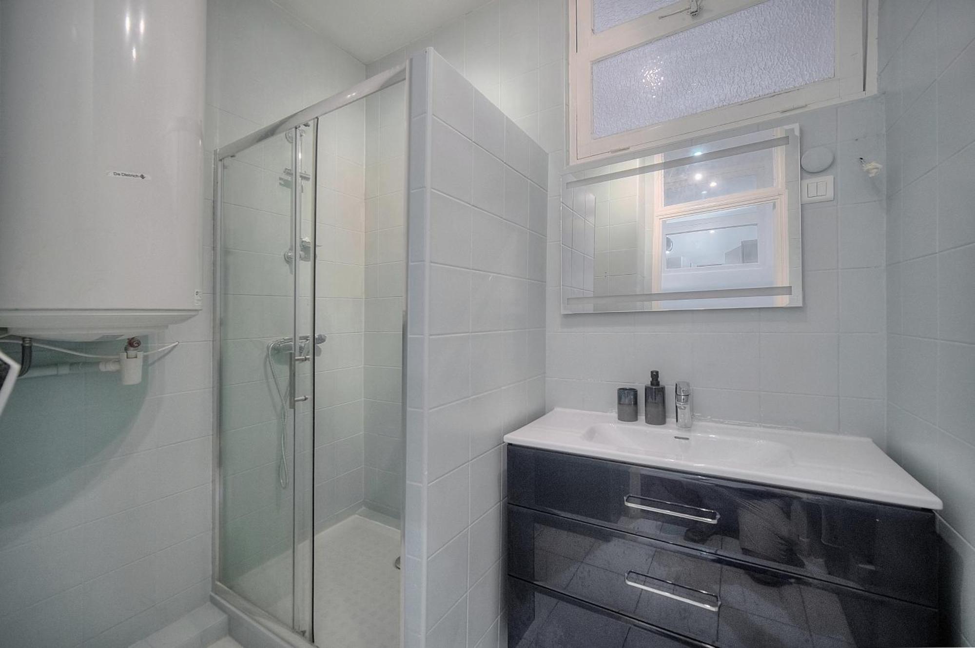 Center Palais Retreat: 4br Near Croisette Apartment