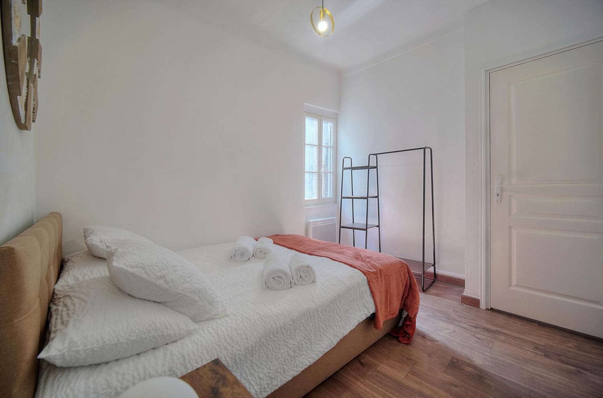 4 Bedrooms In Center 8 Minutes To The Palais Des Festivals 3 Minutes To The Croisette - 2110 Appartement Cannes